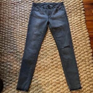 Articles of Society charcoal skinny jeans! Size 26